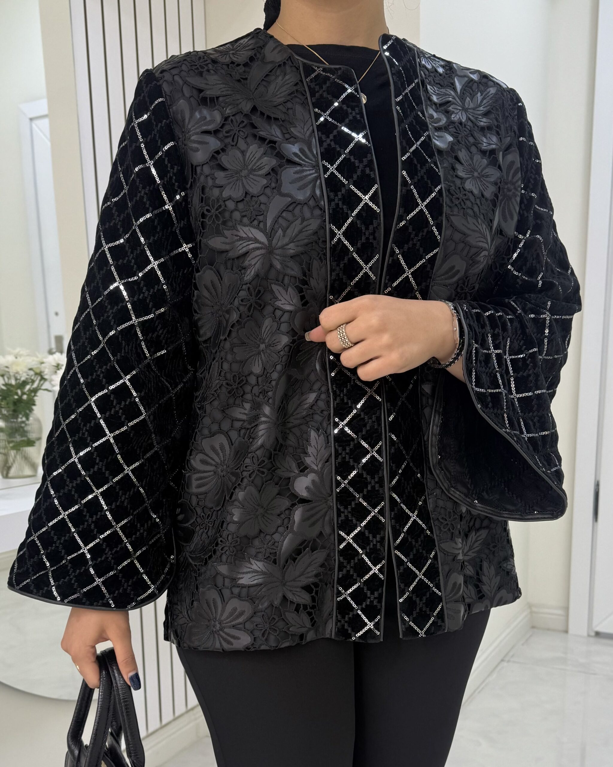 کت چرم بهاره